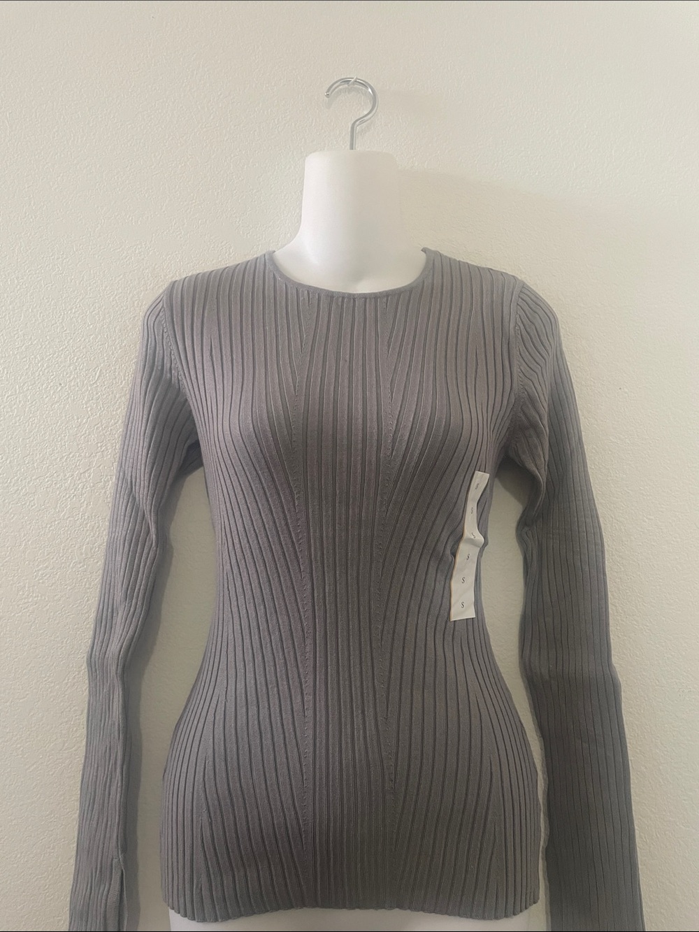 Future Collective Women's Gray Ribbed Twisted Back Long-Sleeve Sweater